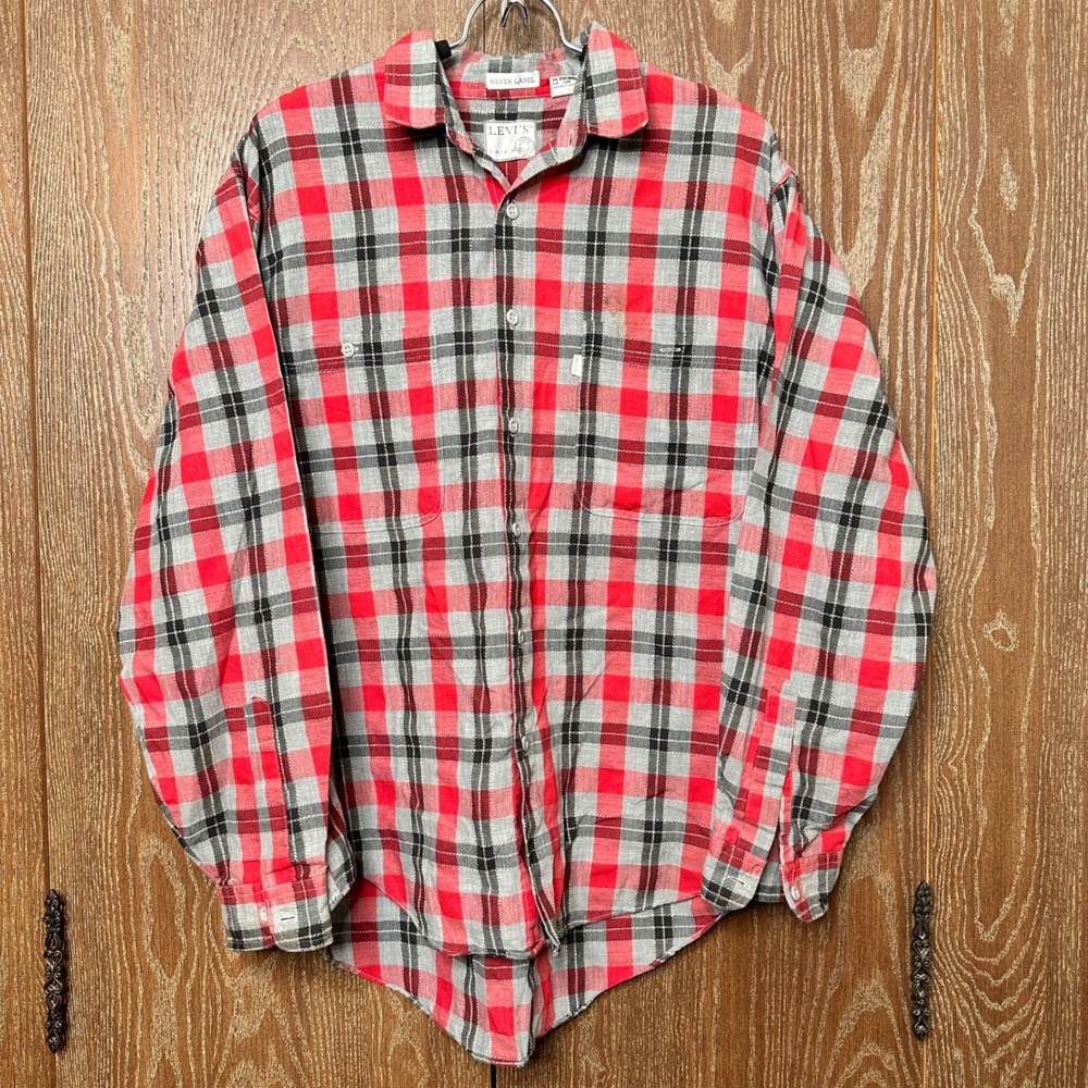 Levis Silver Label Mens Large Red Gray Plaid Long Sleeve Button Up Shirt Relaxed